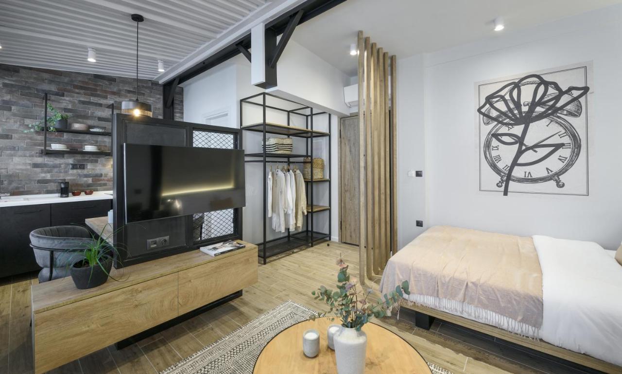 Olvios Lofts @ladadika Thessaloniki